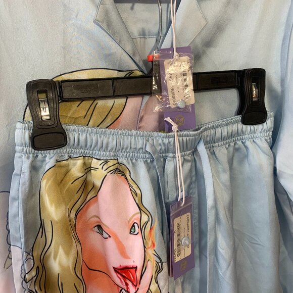 Im Sorry Petra Collins Blue Satin Graphic Set - Picture 5 of 6